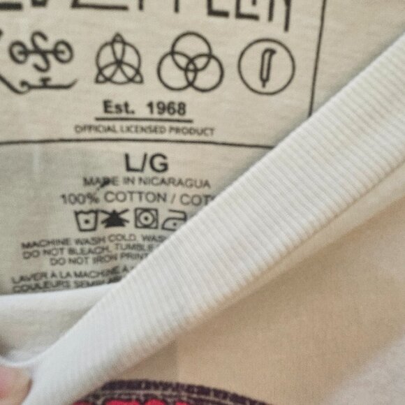 Officially Licensed Led Zeppelin Electric Magic Graphics Band/Concert Tee  (L) - Picture 4 of 11